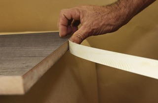 Fita de borda para madeira: quais são as vantagens desse acabamento?
